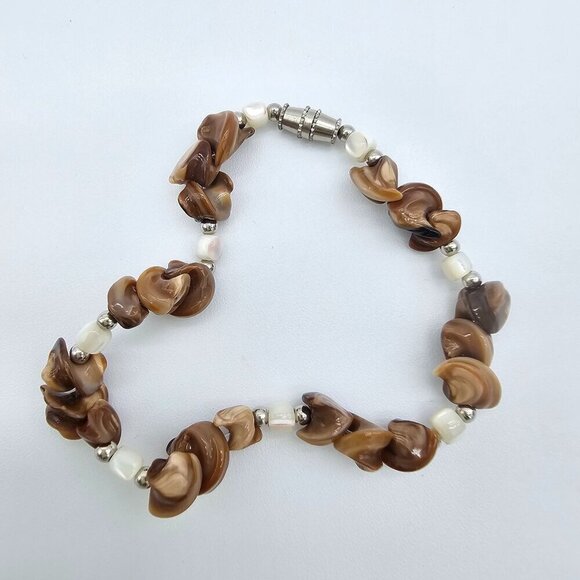 Vintage Puka Shell Bracelet 7" | Handmade - Picture 6 of 13